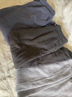 💕 Preloved Girls Sweatpants Trio - Gray, Dark Gray, Blue 💕